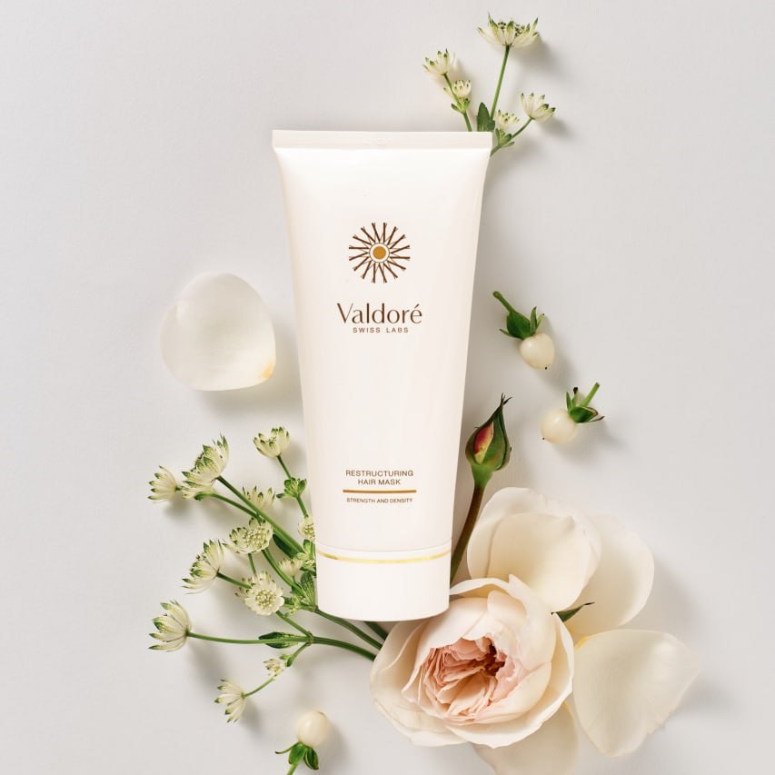 A special set of three: RESTRUCTURING HAIR MASK